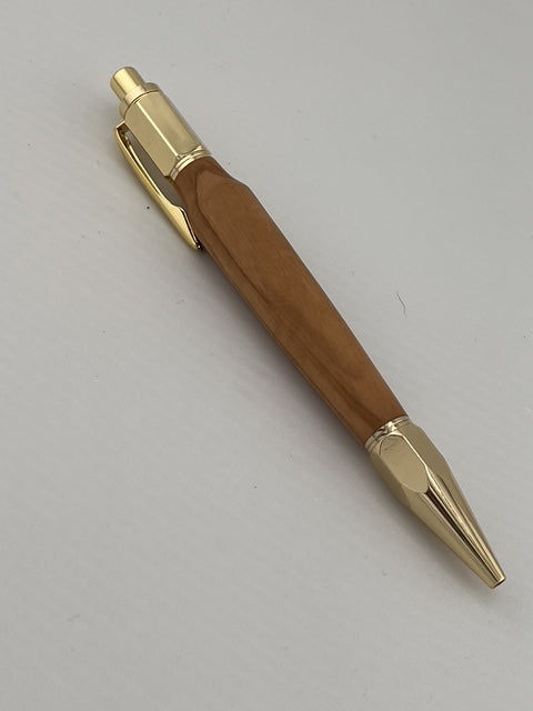 Oak Pen